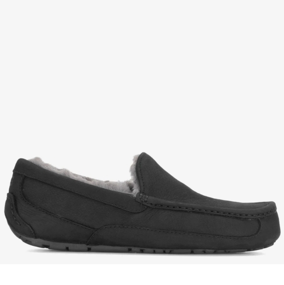 Ugg Ascot Matte Black Leather Loafer main image 6
